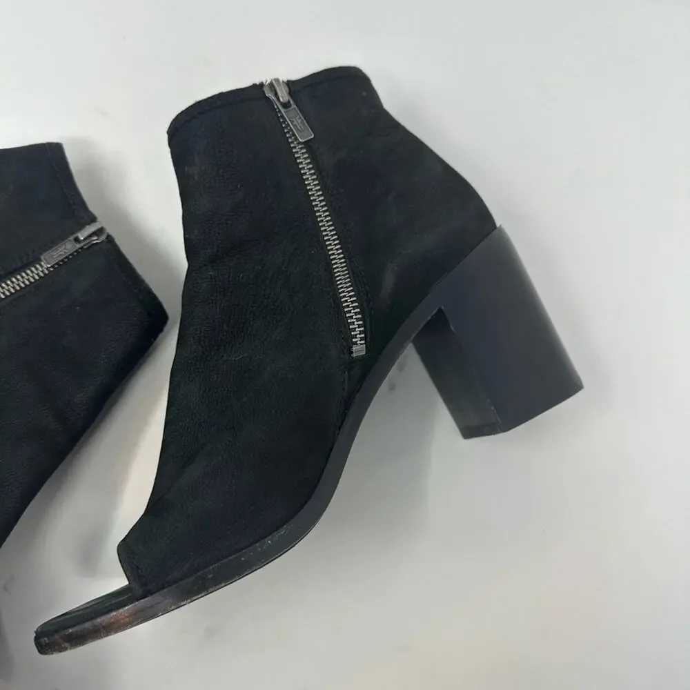 Frye Danica Chelsea Peep Toe Boot - Black Leather Heeled Size 9 Womens Shoes